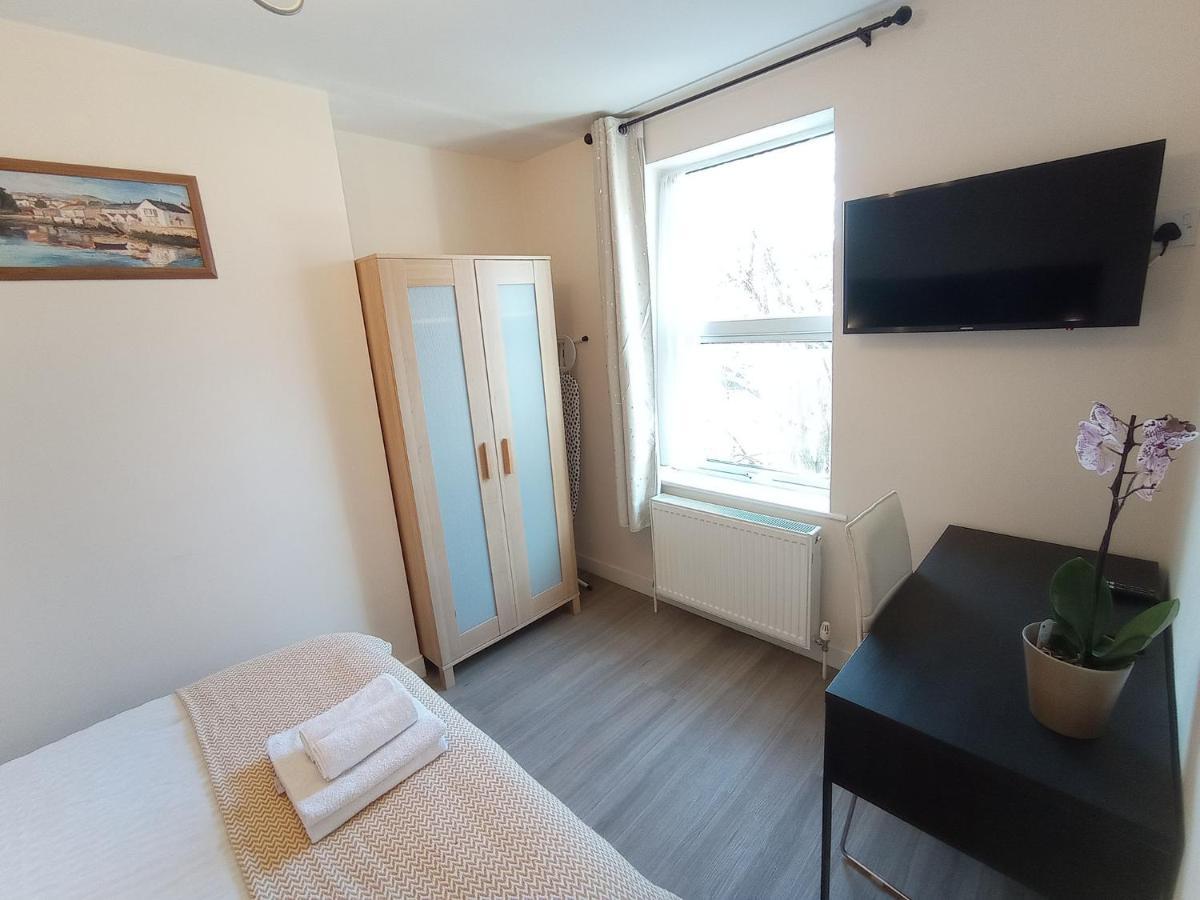 Mill View Apartment - Self Contained One Bed Apartment 옥스퍼드 외부 사진